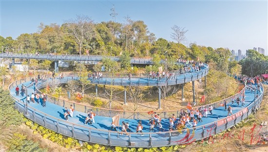 2025年福建省新年登高示范活动（福建主会场）在莆举办 付朝阳参加